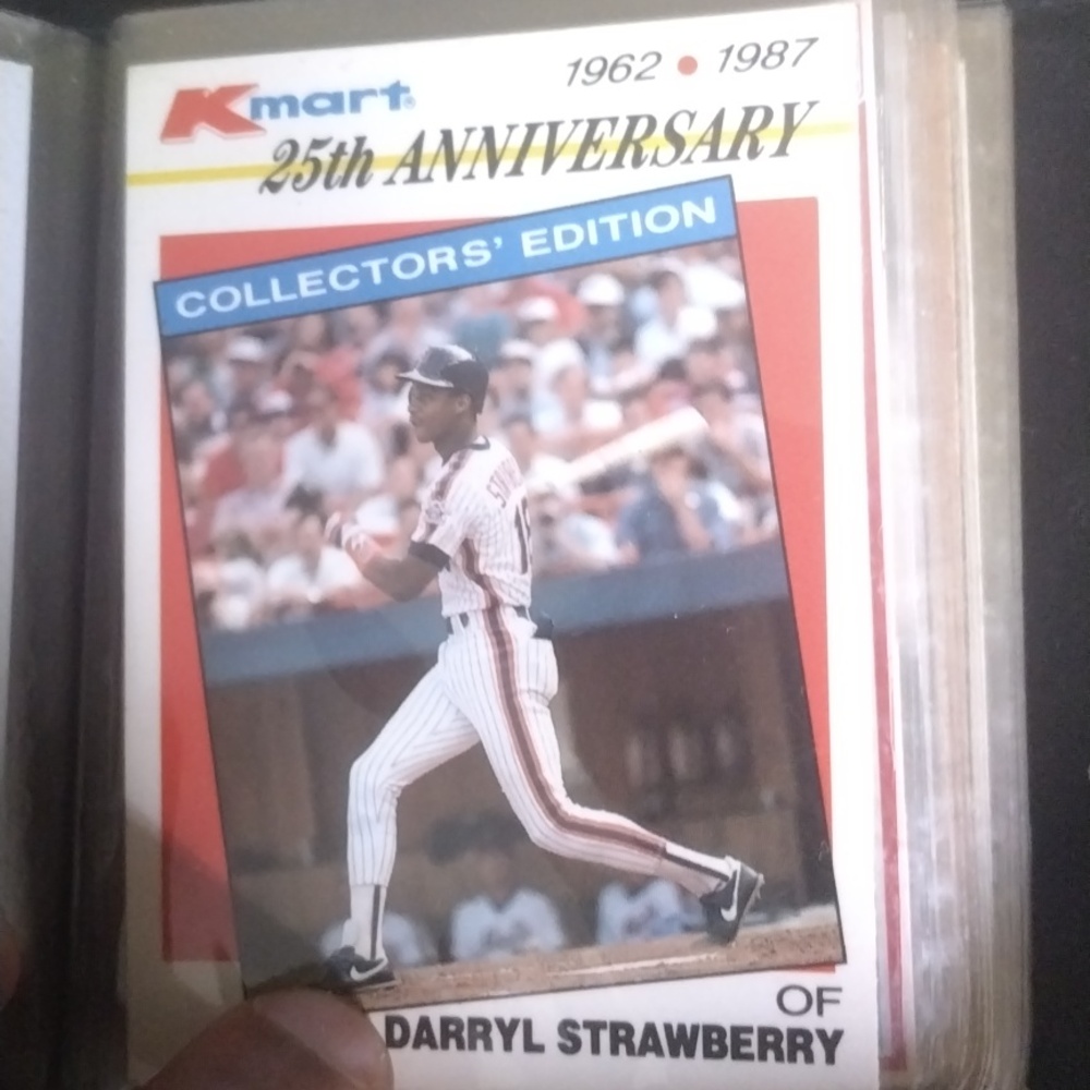 Baseball Cards Album - Picture 7 of 8